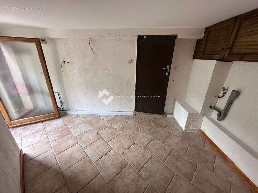 Maison 120 m² à Thiers  - photo 8