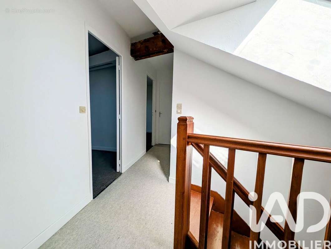 Photo 8 - Maison à TUFFE