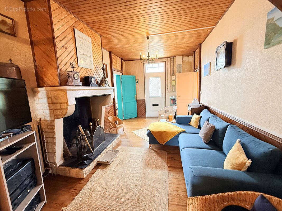 Maison à SAINT-LOUBES