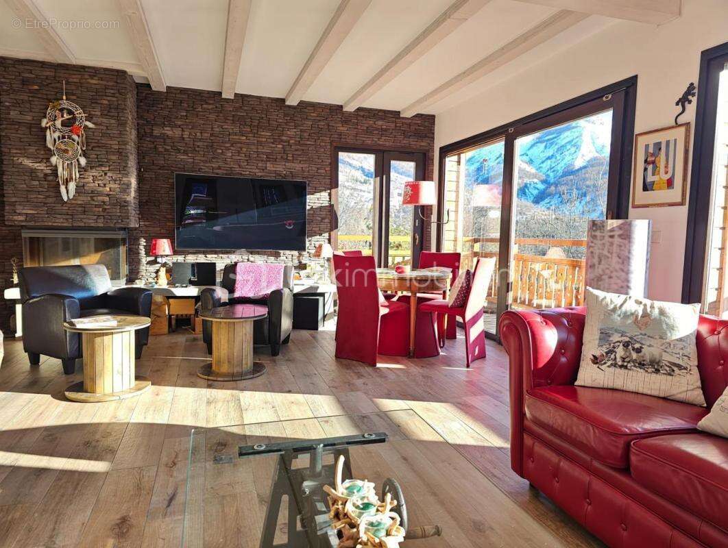 Maison à ALLOS