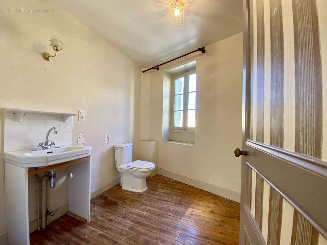 Appartement à BELVES