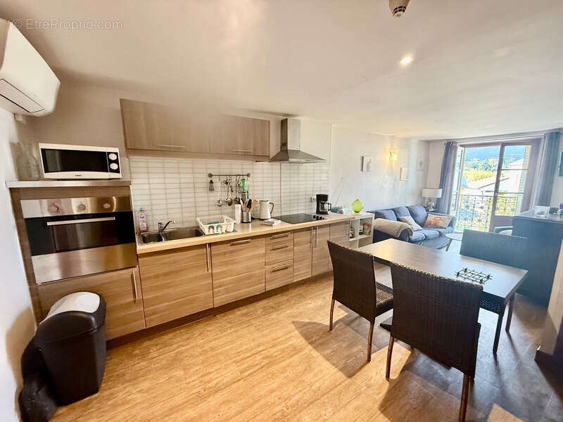 Appartement à AIX-LES-BAINS