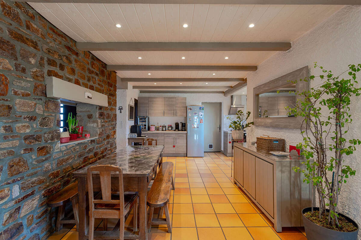 Magnifique maison d'architecte aux portes de la campagne - photo 3