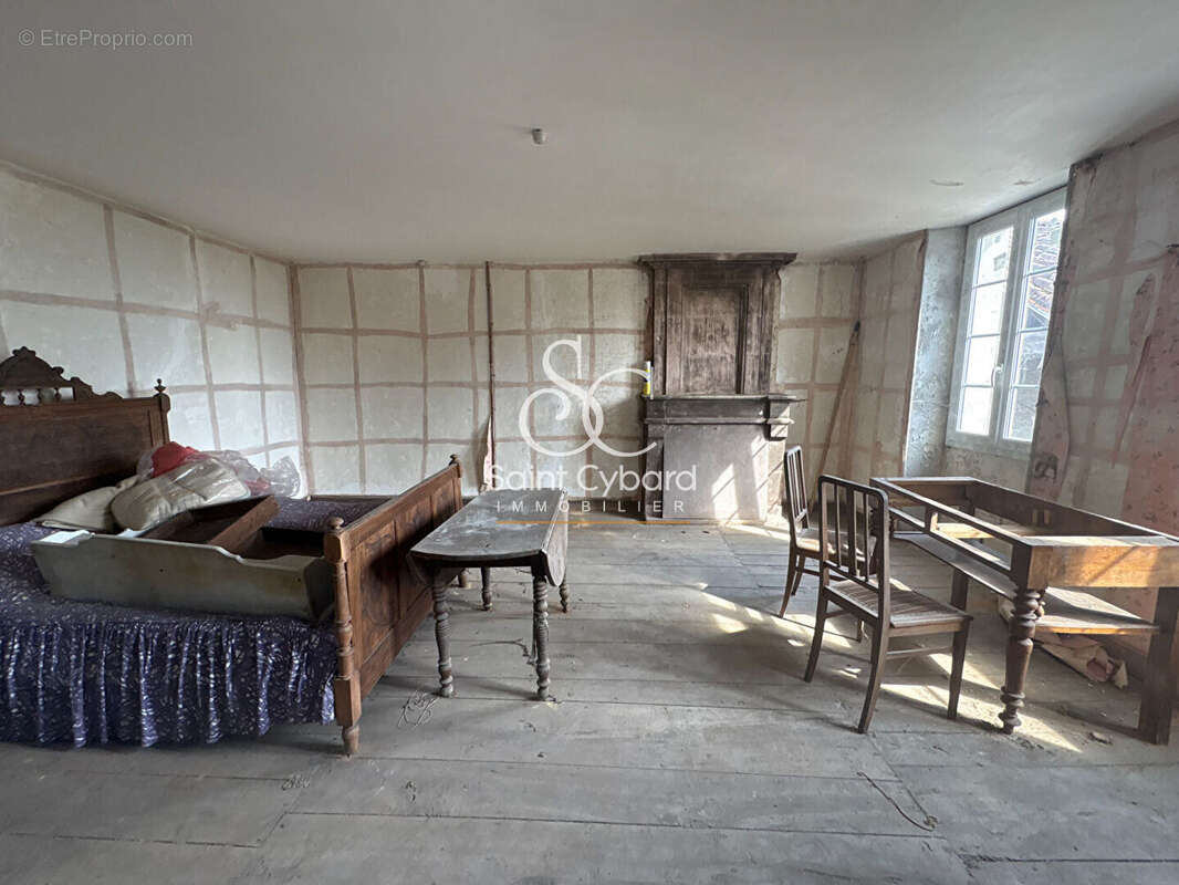 Maison à CHAMPMILLON