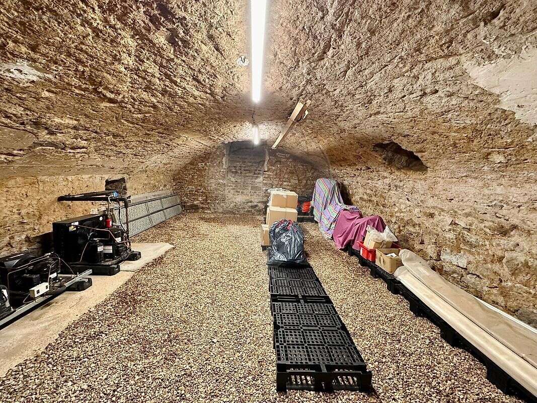 Autre à CHATILLON-EN-BAZOIS