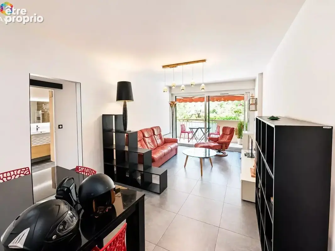 Appartement 3 pièces 65 m² à vendre à Saint-Raphael (83700) - photo 2