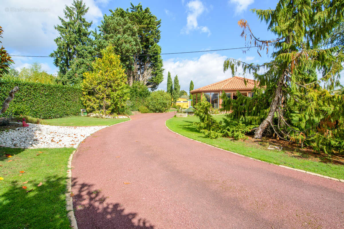 Maison à LA CHEVROLIERE