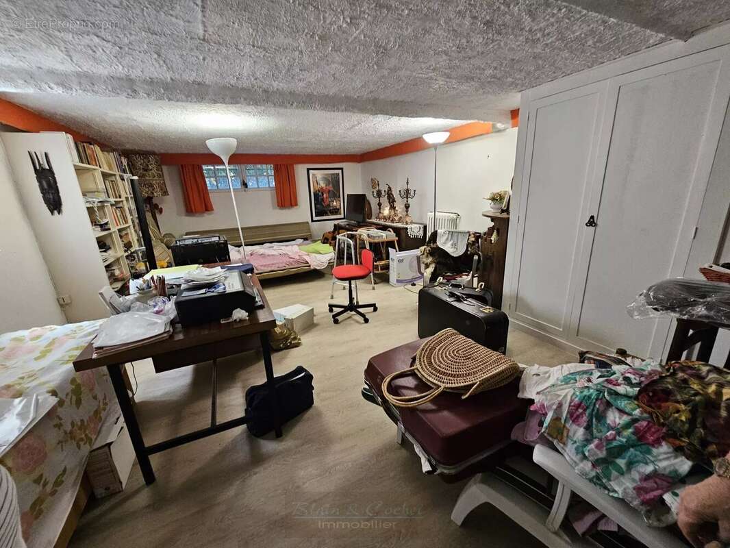 Maison à VILLEMANDEUR