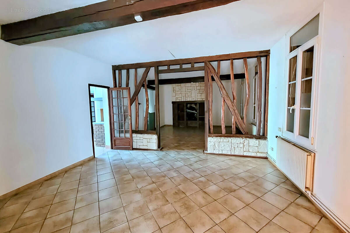 Appartement à BOVES