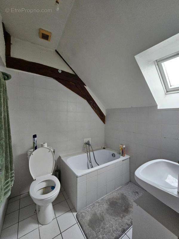 Appartement à MAROLLES-LES-BRAULTS