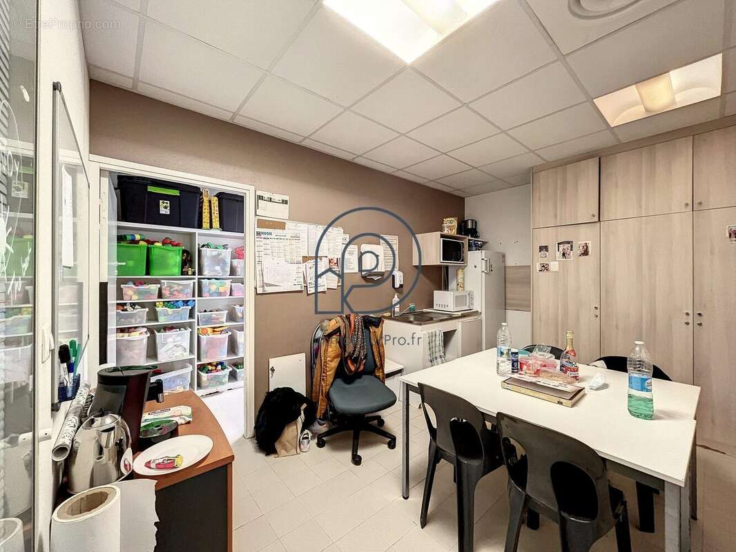 Commerce à SARS-ET-ROSIERES