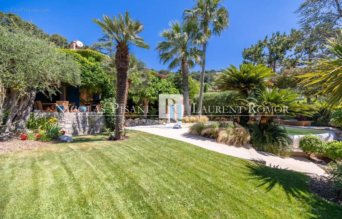 Villa provencale avec piscine dans domaine ferme - photo 5