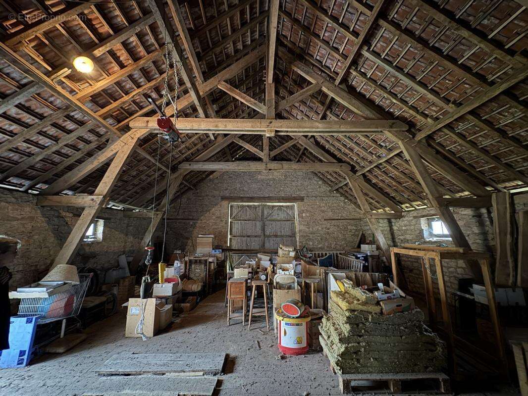 Maison à AYEN