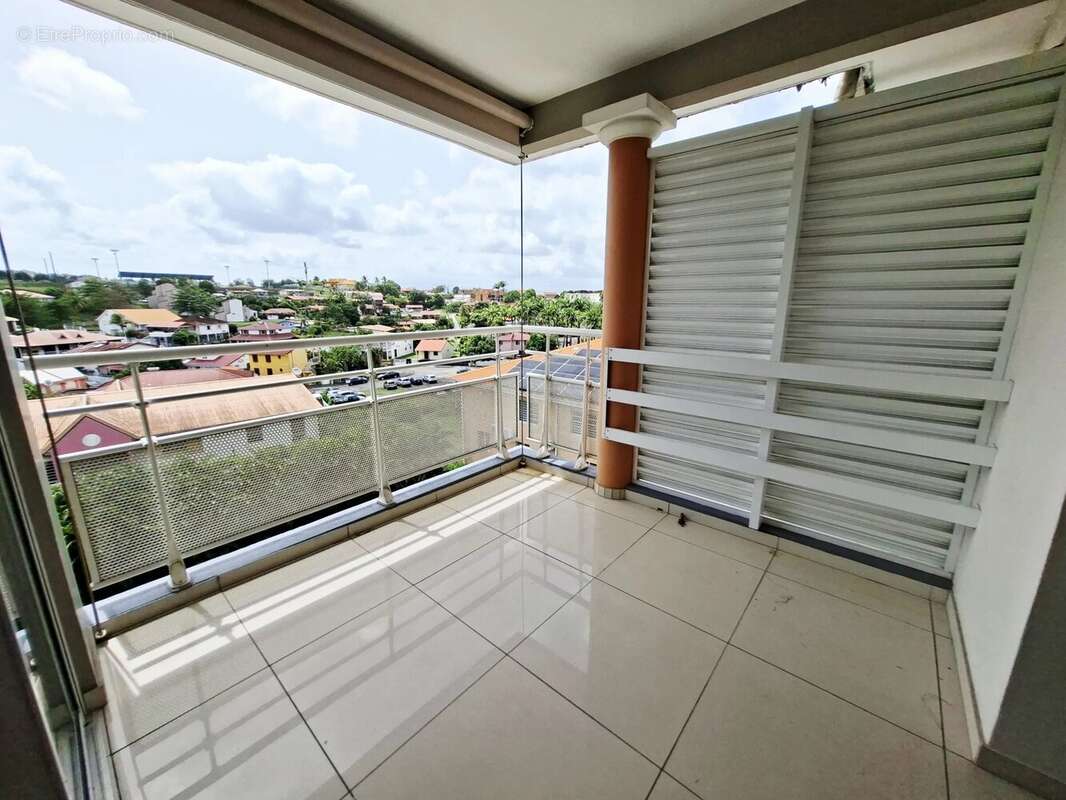 Appartement à LES TROIS-ILETS