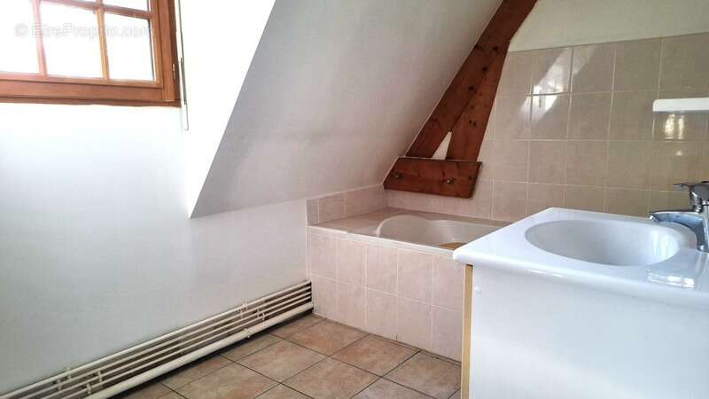 Maison à FEUCHEROLLES