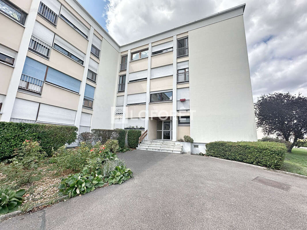 Appartement à ABLON-SUR-SEINE