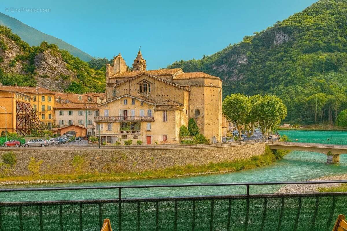 Appartement à BREIL-SUR-ROYA
