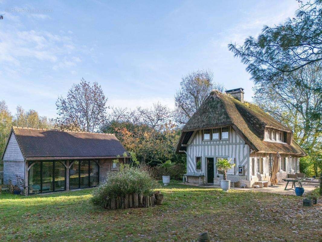 Aux portes de honfleur – ensemble immobilier avec 2 maisons normandes - dépendances - terrain 7 300 m² - photo 15