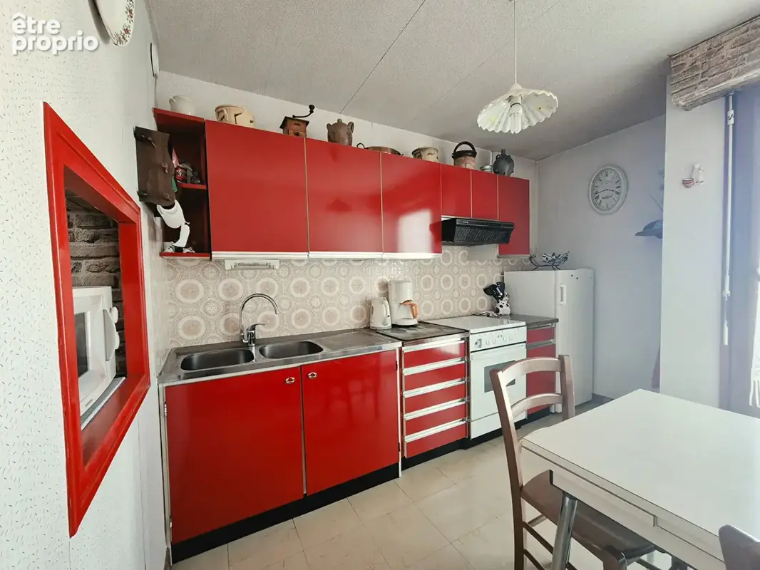 Appartement 3 pièces 69.90 m² au 7ème étage avec balcon et garage - photo 3