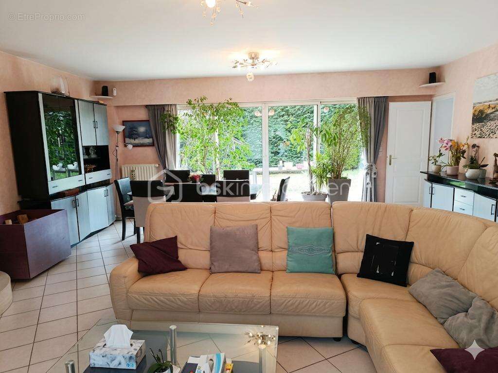 Maison à SAINT-PRIX