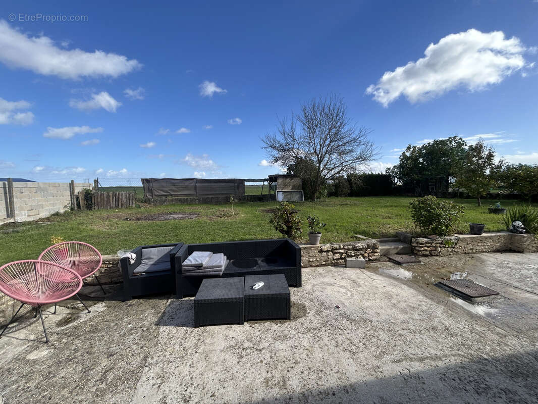 Maison à CONGERVILLE-THIONVILLE