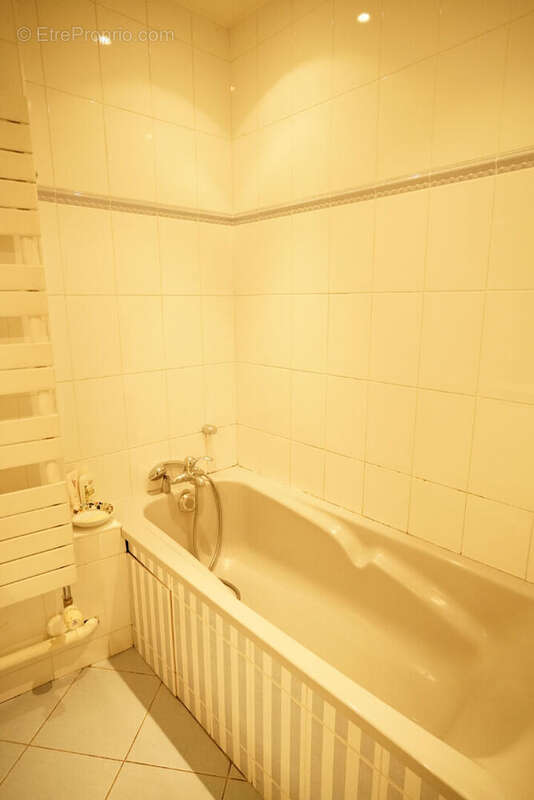 Appartement à LYON-7E