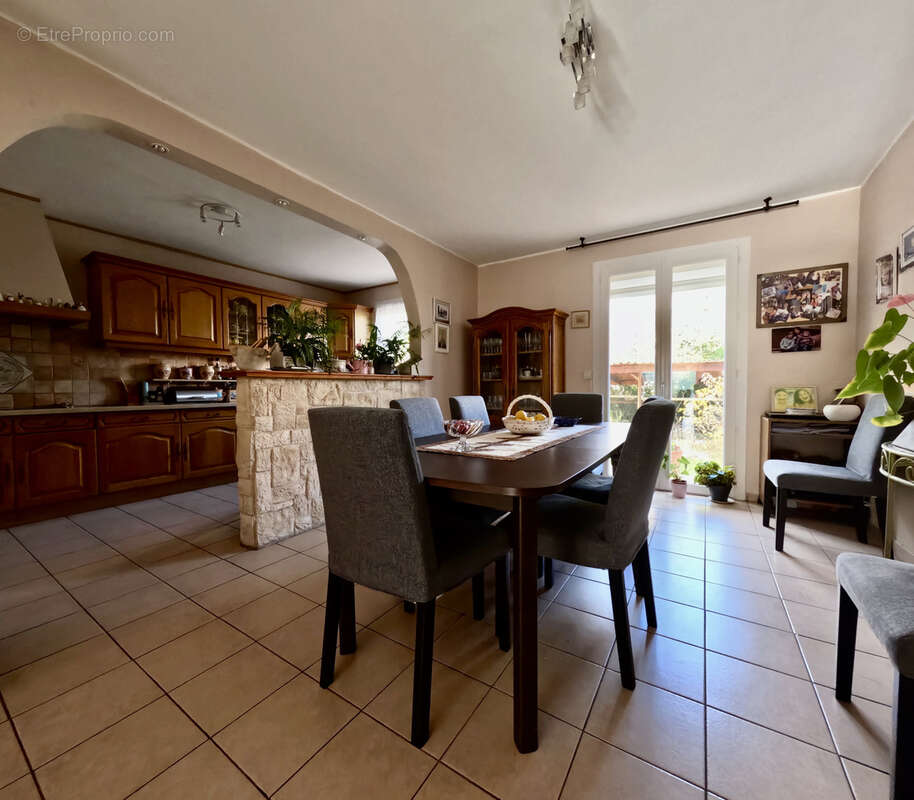 Maison à LA FARLEDE