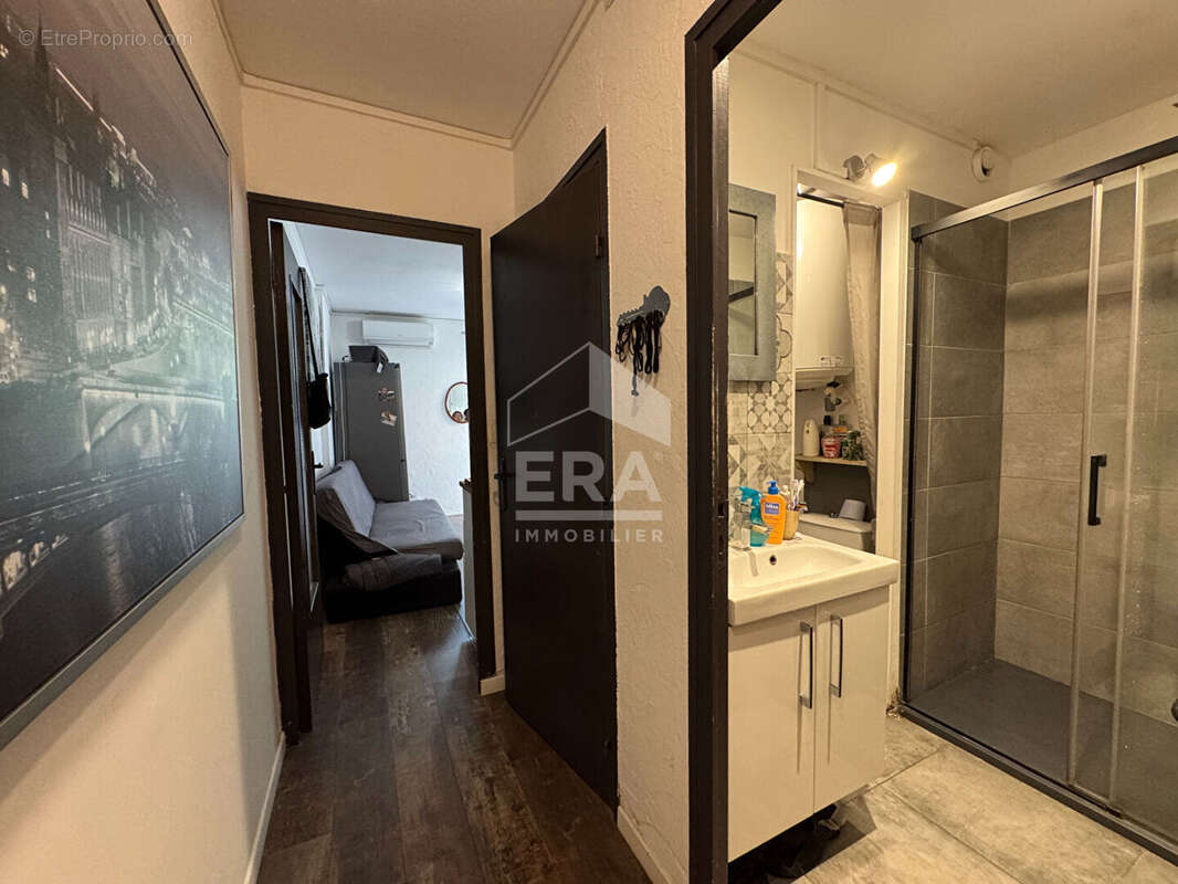 Appartement à SIX-FOURS-LES-PLAGES