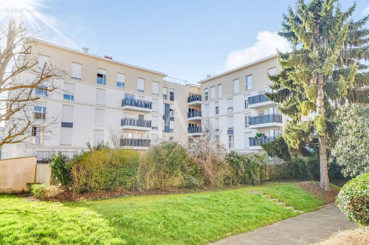 Appartement à MONTMAGNY