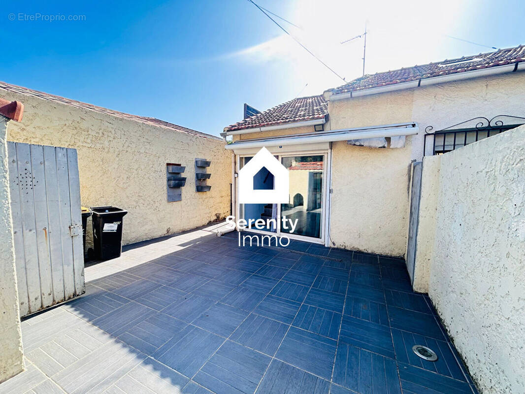 Appartement à MARSEILLE-15E