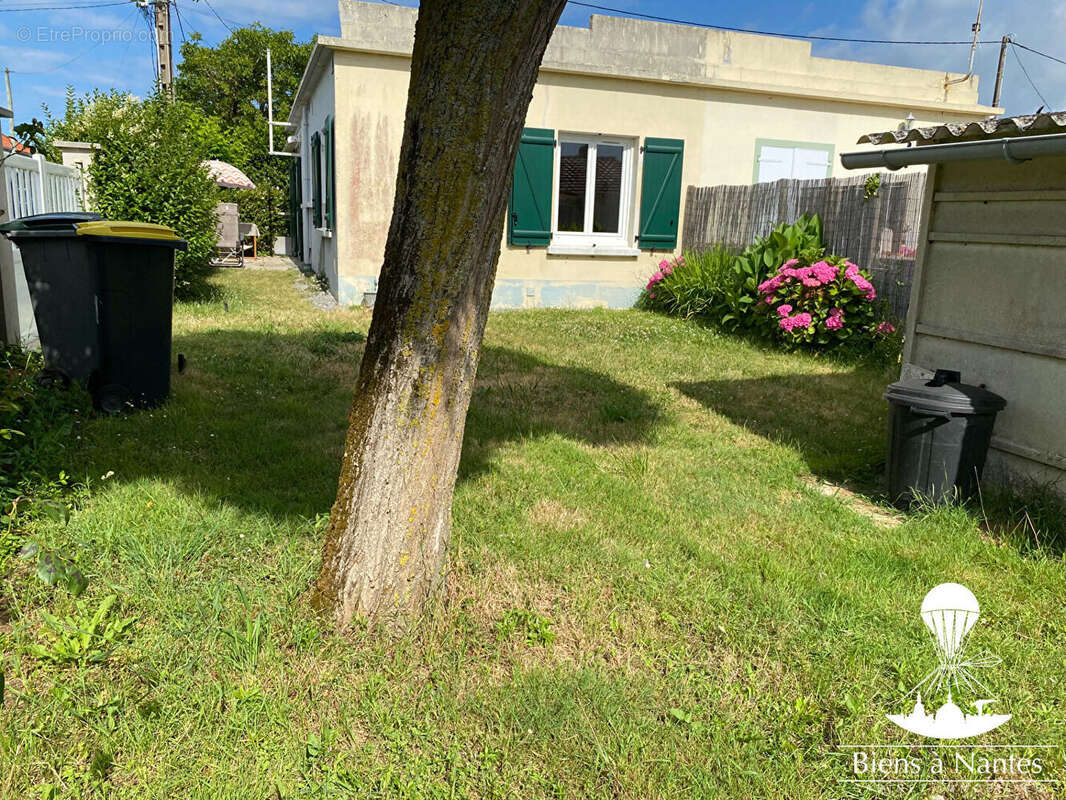 A vendre petite maison de bord de mer - photo 13