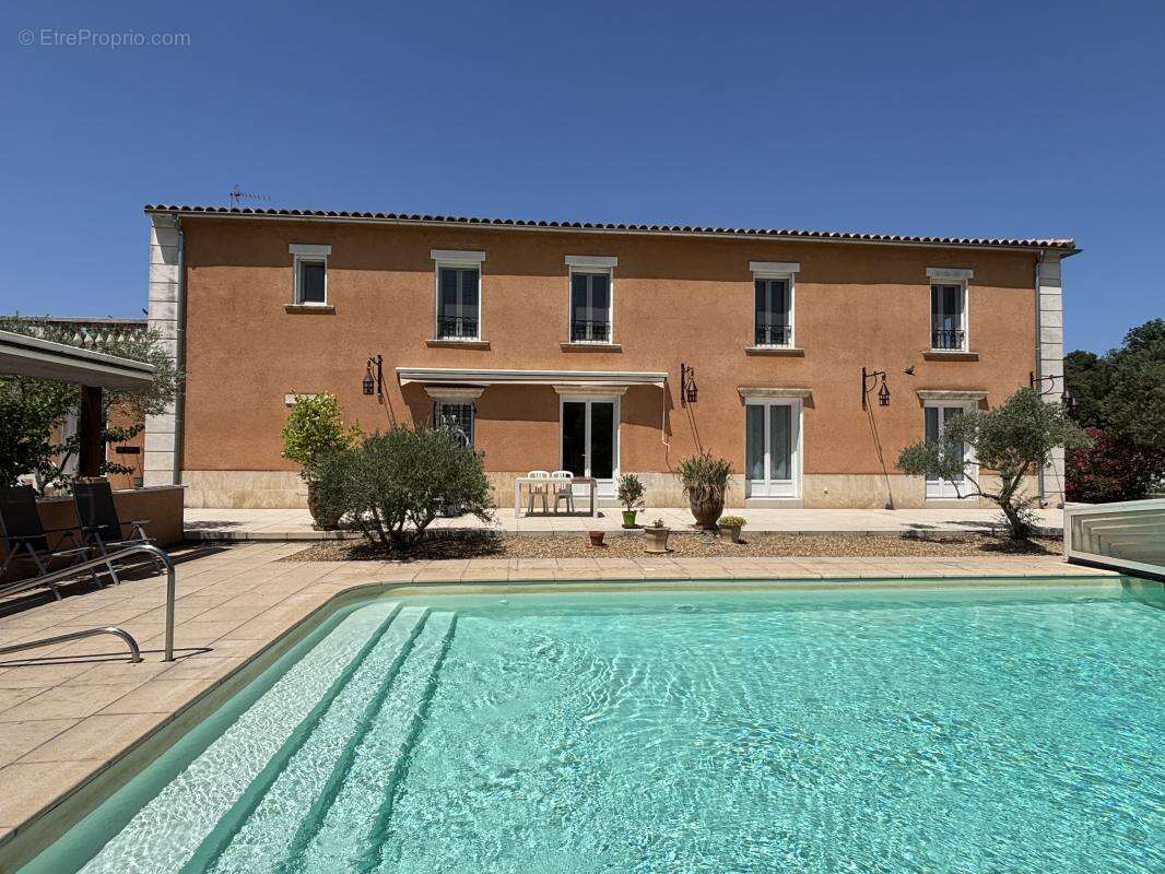 Maison à LES ANGLES