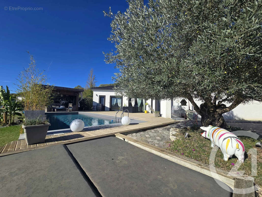 Maison à MARIGNAC-LASCLARES