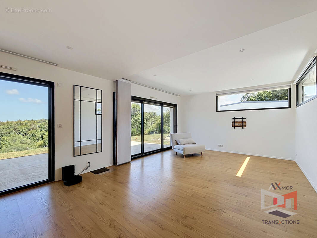 PLEUMEUR-BODOU : Maison contemporaine avec vue dégagée - au calme - photo 3