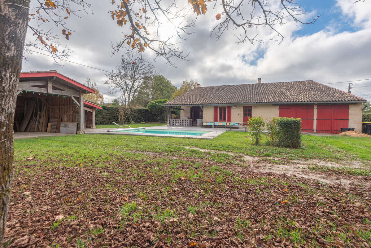 Maison à SAINT-CAPRAIS-DE-BORDEAUX