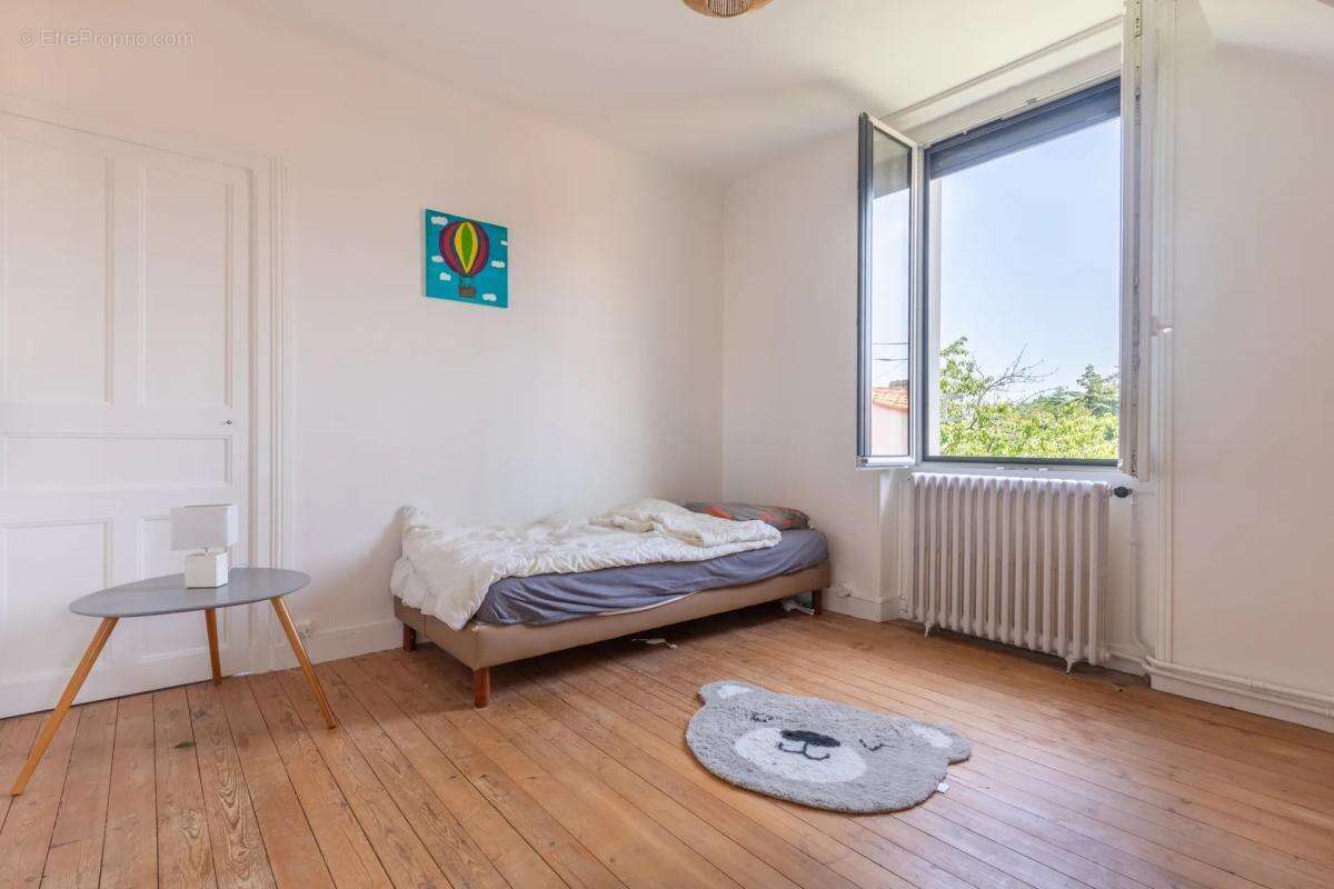Maison à LA MONTAGNE