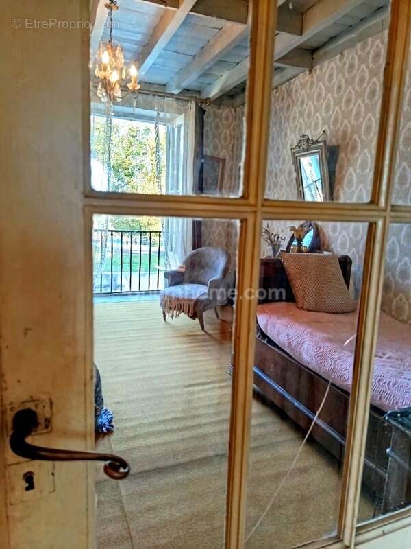 Maison au Cœur d'un Village Historique (Gers - 32) - photo 13