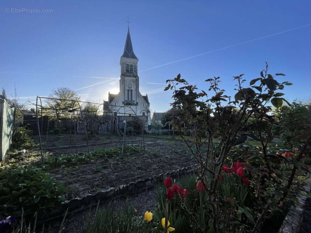 Maison à AUTHON-DU-PERCHE
