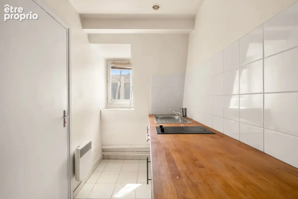 Studio, 44 m2 habitable, en plein coeur de Lyon 1 - photo 8