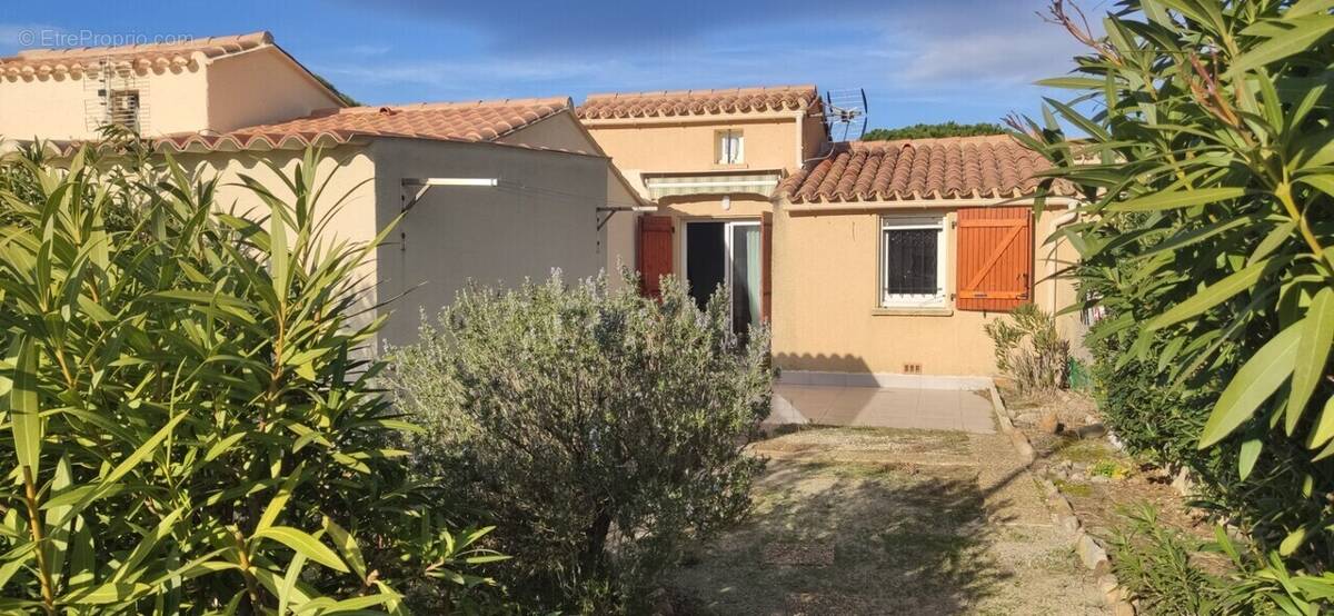 Maison à SAINT-CYPRIEN