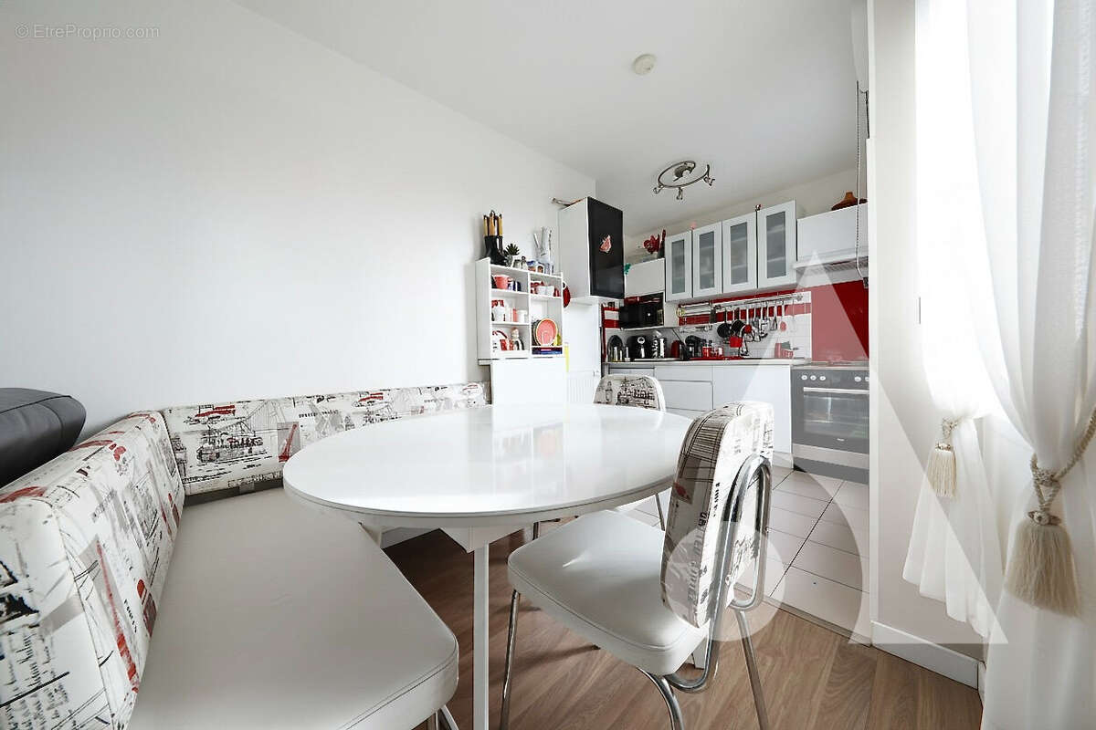 Appartement à CORBEIL-ESSONNES