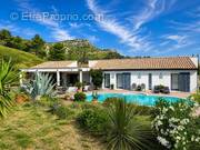 Maison à THEZAN-DES-CORBIERES