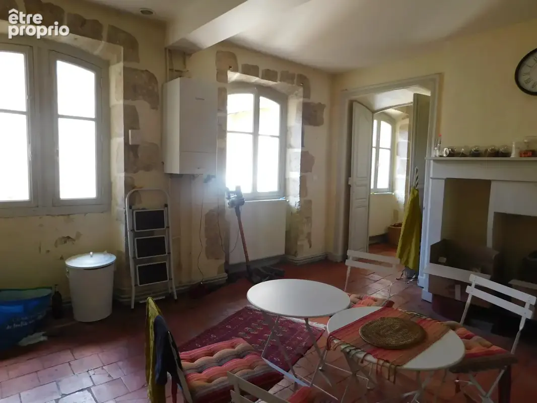 Place de la Cathédrale, appartement de caractère et de charme - photo 3