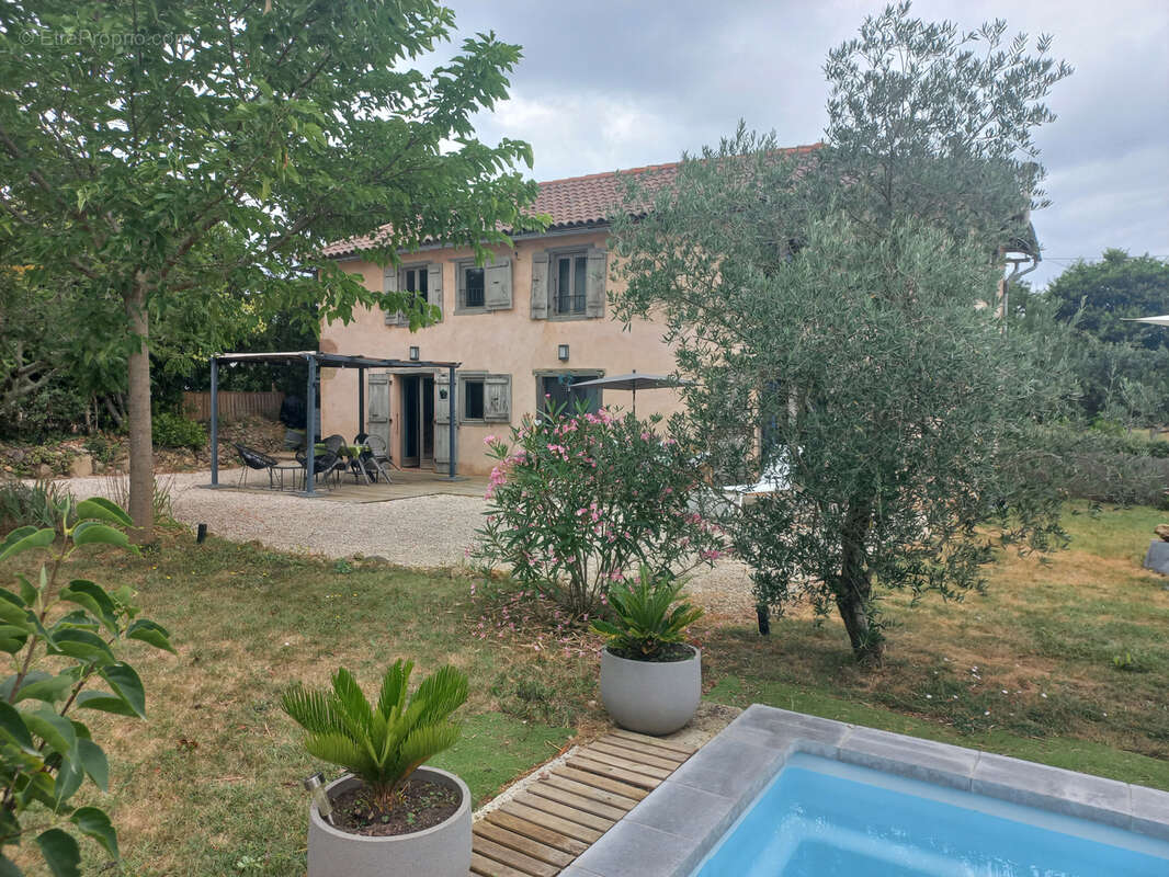 Maison à TRIE-SUR-BAISE