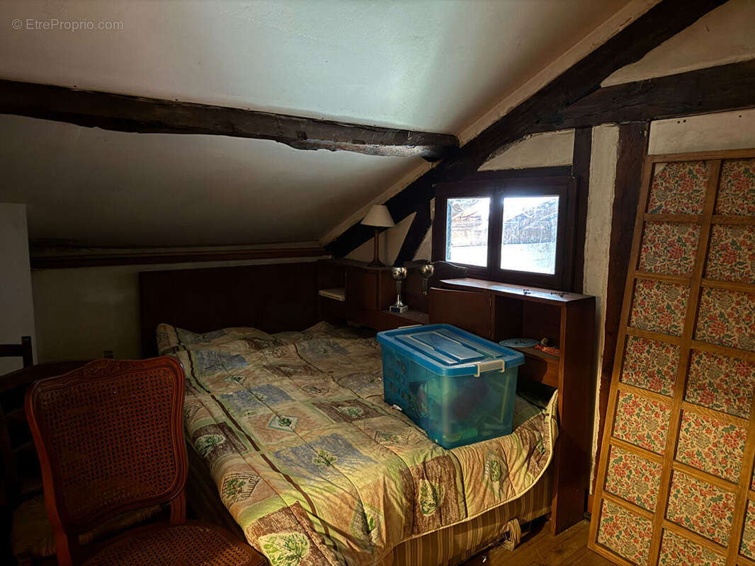 Maison à SAINT-JUST-LE-MARTEL