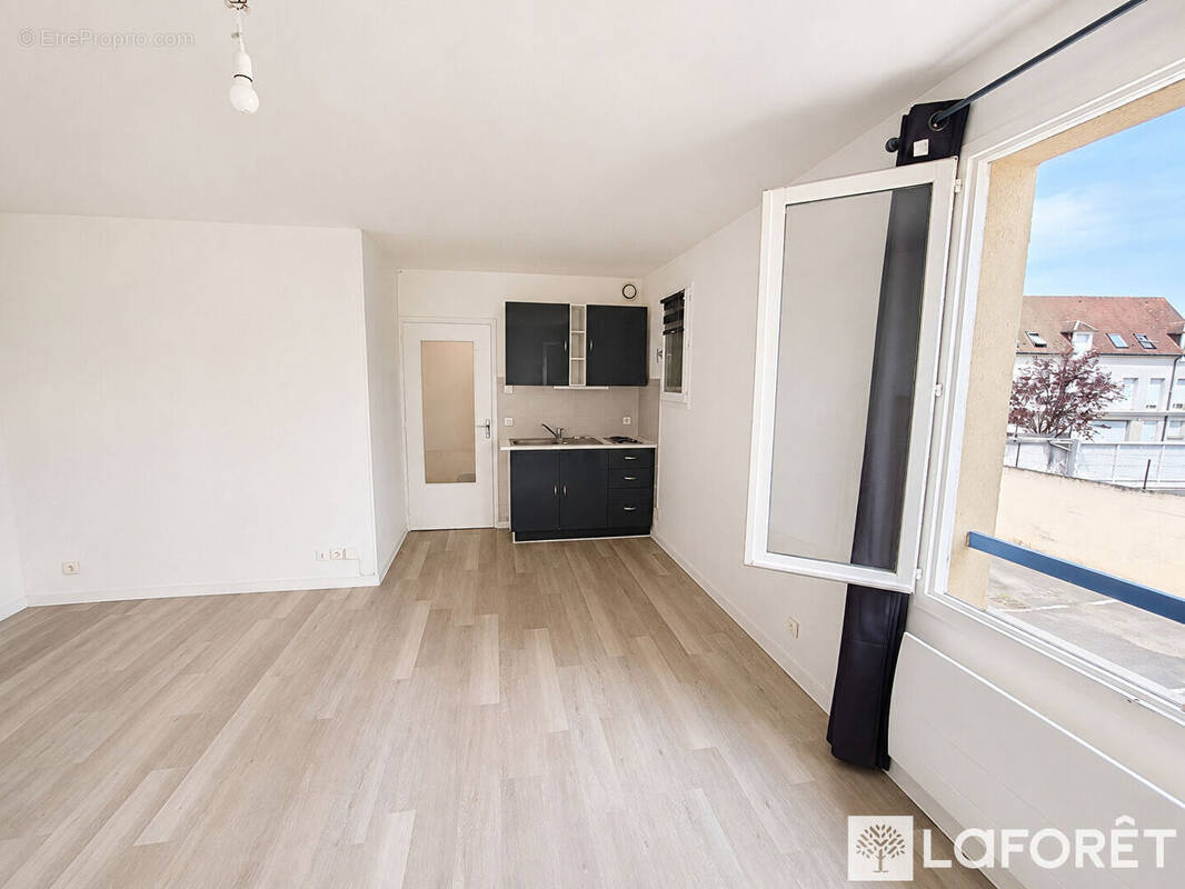 Appartement à NEMOURS