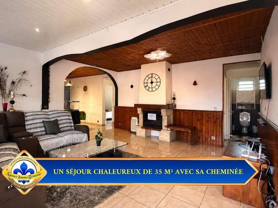 Maison à LA PLAINE-DES-PALMISTES