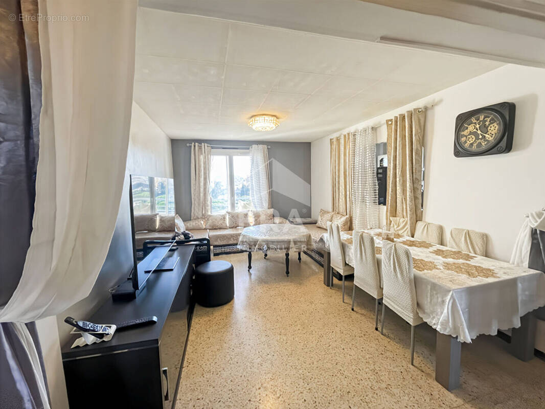 Appartement à MARSEILLE-14E