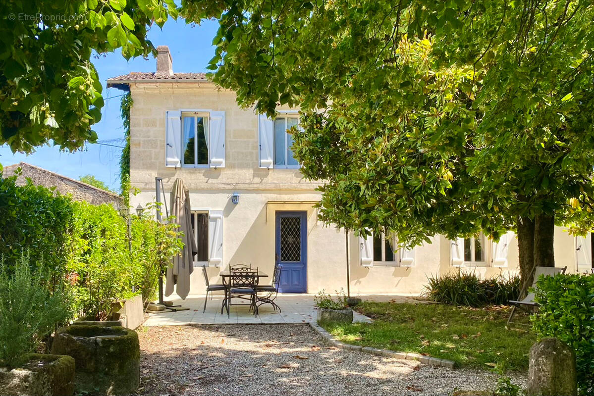 Maison à BRANNE