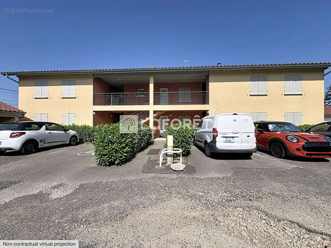 Appartement à VERJON